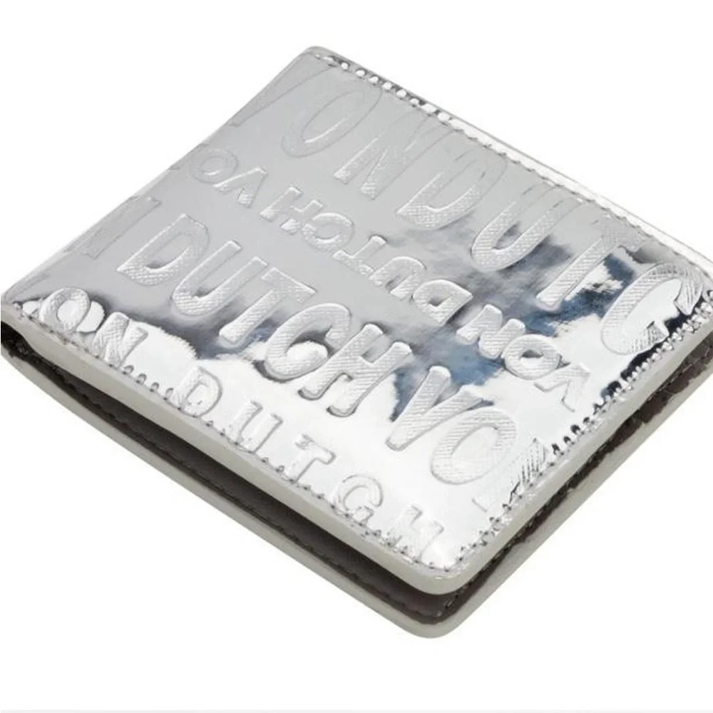Von Dutch Silver Reflective Mens‎ Bifold Wallet w/ Dust Bag and Box!! NEW/NWT!🩶